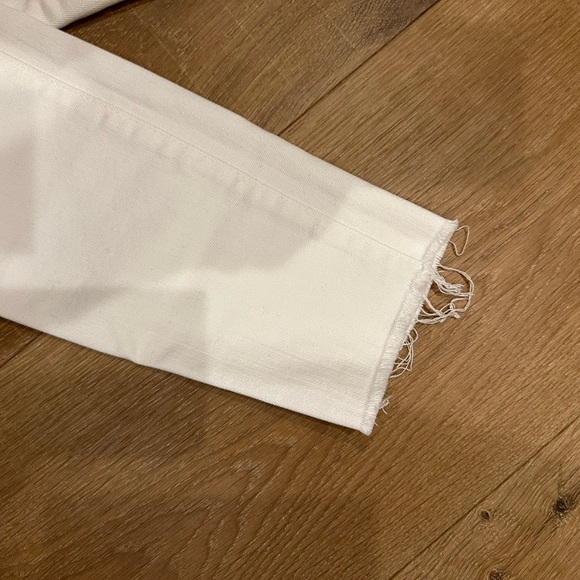AG Adriano Goldschmied The Middi Ankle Raw Hem Ripped White Jeans - Size 28R - Picture 2 of 10